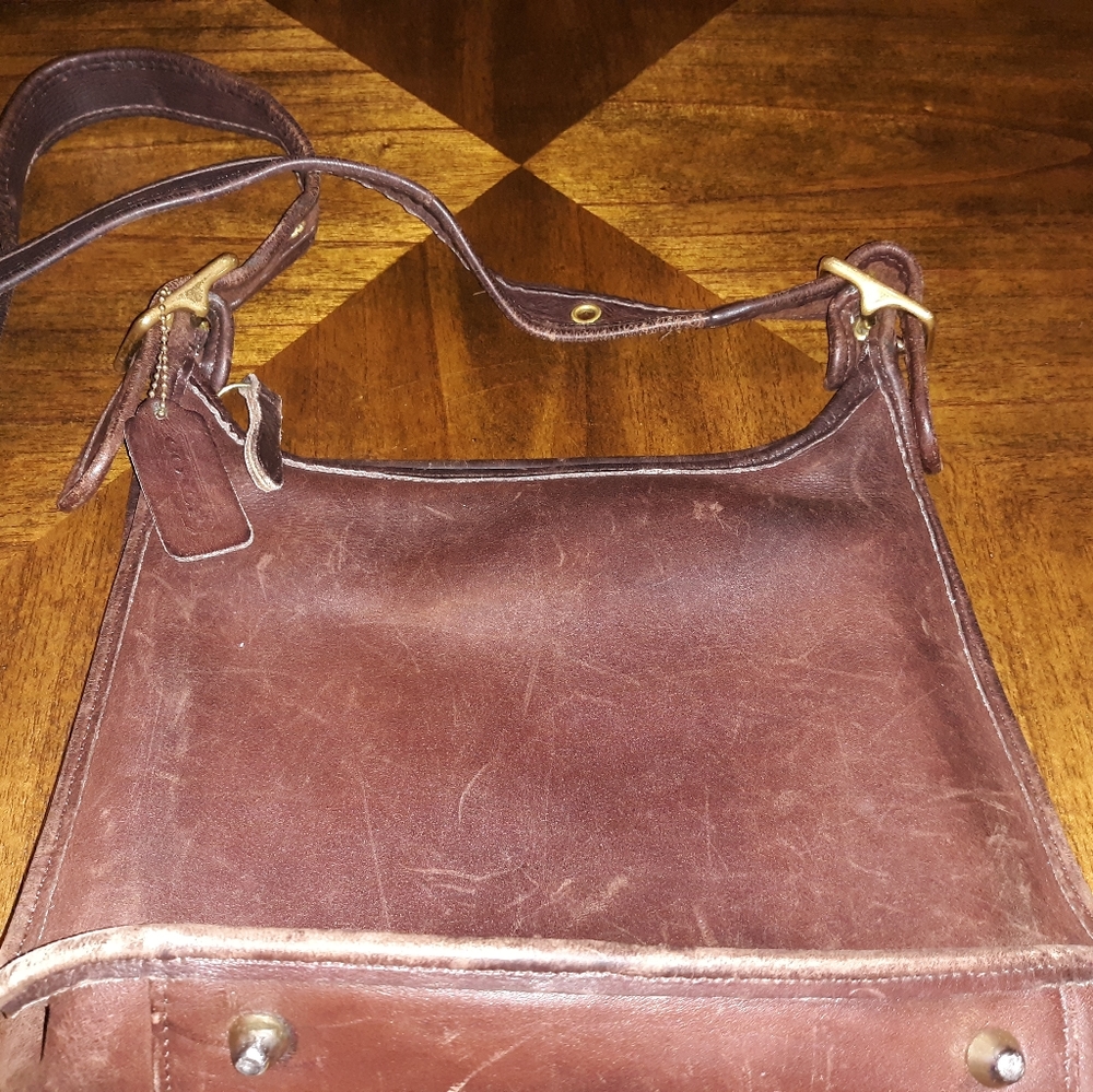 Coach purse - Picture 3 of 8